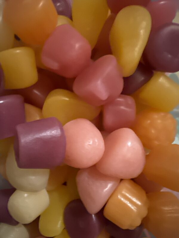 (42) yoghurt gums
