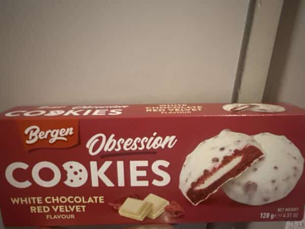 Red velvet cookies